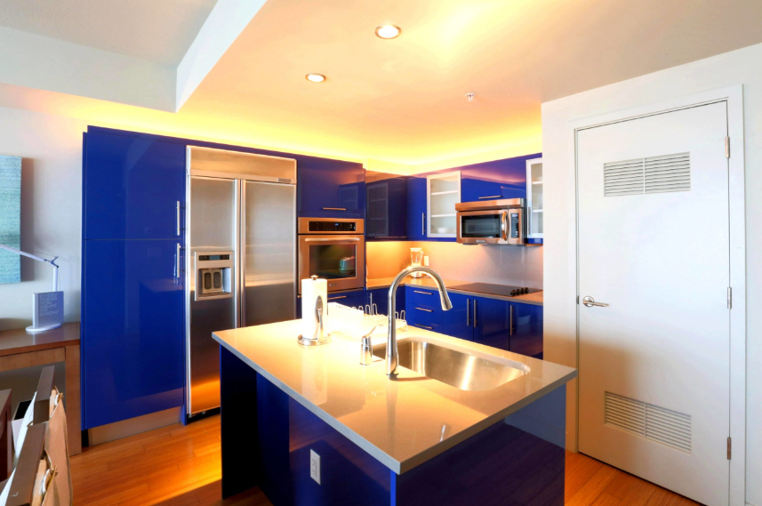 Miami-executive-properties_Fort-Lauderdale_Kitchen-scaled