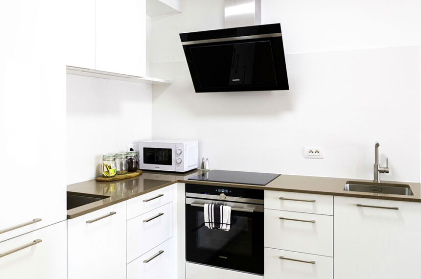 antwerp diamond district apartment equipped kitchen